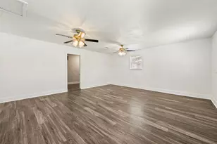 104 E Santa Anna Dr, Robinson, TX 76706 - Photo 23