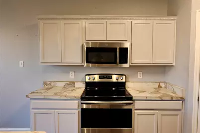 6436 Waterhill Lane, Fort Worth, TX 76179 - Photo 5