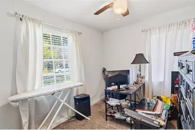 324 W Grubb Drive, Mesquite, TX 75149 - Photo 17