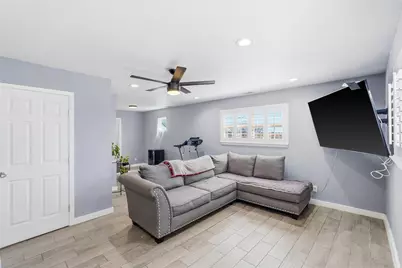 324 W Grubb Drive, Mesquite, TX 75149 - Photo 13