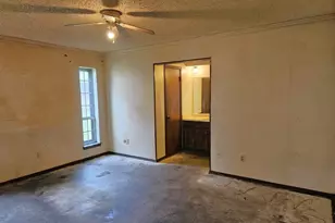 1101 Delores Dr, Garland, TX 75040 - Photo 7