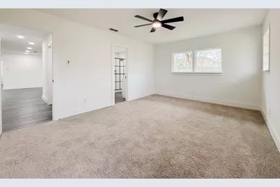 1412 Grantland Circle, Fort Worth, TX 76112 - Photo 15