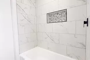 1412 Grantland Cir, Fort Worth, TX 76112 - Photo 25