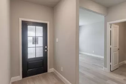 909 Elijah Lane, McKinney, TX 75069 - Photo 3