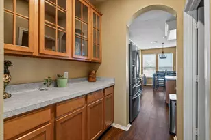 306 Salsbury Dr, Euless, TX 76040 - Photo 11