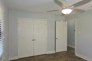 12238 Oberlin Dr, Dallas, TX 75243 - Photo 17