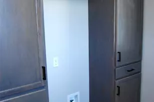 1325 2nd St, Graham, TX 76450 - Photo 9