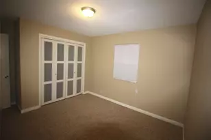 237 Samuel St, Lewisville, TX 75057 - Photo 5