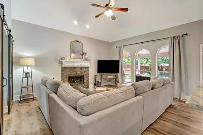 213 Ledgenest Drive, McKinney, TX 75072 - Photo 7