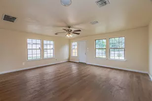 1620 Red Cloud Dr, Dallas, TX 75217 - Photo 11