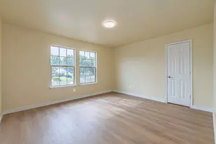 1620 Red Cloud Dr, Dallas, TX 75217 - Photo 17