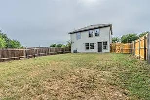 1620 Red Cloud Dr, Dallas, TX 75217 - Photo 33