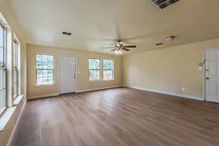 1620 Red Cloud Dr, Dallas, TX 75217 - Photo 9