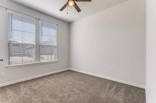 9609 Alderleaf Trl, Fort Worth, TX 76036 - Photo 11