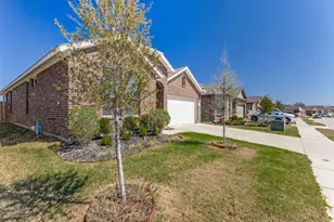 9609 Alderleaf Trl, Fort Worth, TX 76036 - Photo 3