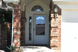 7413 Eastern Dr, Fort Worth, TX 76120 - Photo 3