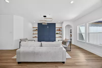 2705 S Jones Street, Fort Worth, TX 76104 - Photo 13