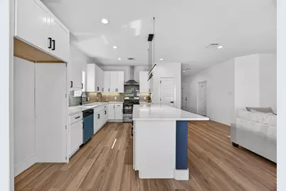 2705 S Jones Street, Fort Worth, TX 76104 - Photo 15