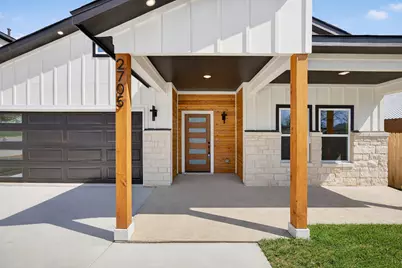 2705 S Jones Street, Fort Worth, TX 76104 - Photo 3