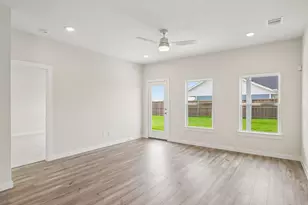 2208 Trailside Dr, Sherman, TX 75092 - Photo 5