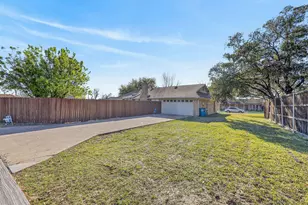 1889 Tree Crest Dr, Lewisville, TX 75077 - Photo 31