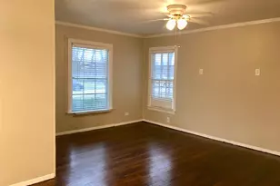 425 S Locust St, Mesquite, TX 75149 - Photo 3