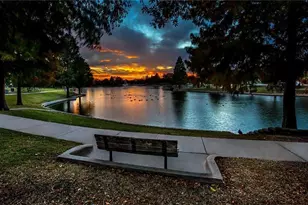 425 S Locust St, Mesquite, TX 75149 - Photo 9