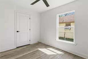 815 Garrison St, Waco, TX 76704 - Photo 25