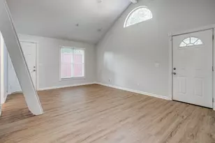 4231 S Cresthaven Rd, Dallas, TX 75209 - Photo 33