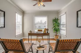 4231 S Cresthaven Rd, Dallas, TX 75209 - Photo 15