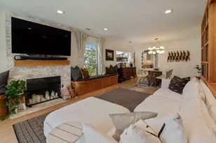 822 Valencia St, Dallas, TX 75223 - Photo 7