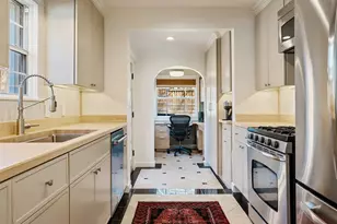 822 Valencia St, Dallas, TX 75223 - Photo 17