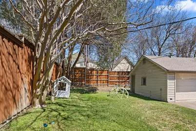 822 Valencia Street, Dallas, TX 75223 - Photo 39