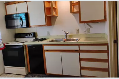 6307 S Solona Circle S, Haltom City, TX 76117 - Photo 3