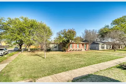 1501 Meandering Way, Garland, TX 75040 - Photo 3