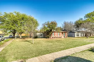 1501 Meandering Way, Garland, TX 75040 - Photo 3