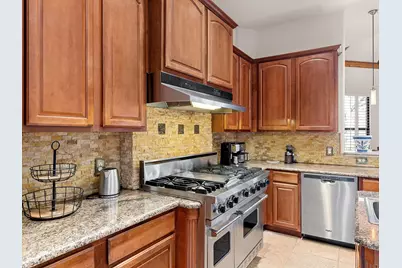 2050 E Oak Shores Drive, Cross Roads, TX 76227 - Photo 11