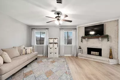 1741 Delaford Drive, Carrollton, TX 75007 - Photo 5