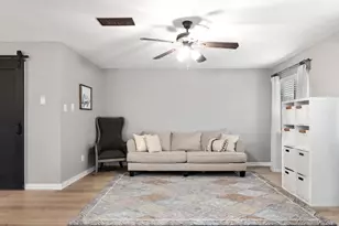 1741 Delaford Dr, Carrollton, TX 75007 - Photo 13