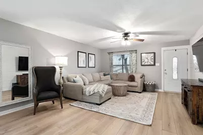 1741 Delaford Drive, Carrollton, TX 75007 - Photo 7