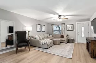 1741 Delaford Dr, Carrollton, TX 75007 - Photo 7