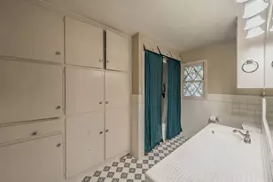 1548 Carl St, Fort Worth, TX 76103 - Photo 13