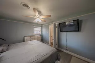 1548 Carl St, Fort Worth, TX 76103 - Photo 11