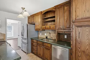 2110 Azalea St, Denton, TX 76205 - Photo 5