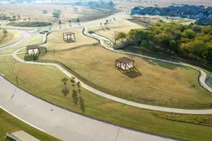 1800 Trotter Trl, Aubrey, TX 76227 - Photo 33