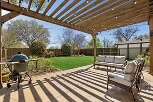 9646 Cloister Dr, Dallas, TX 75228 - Photo 25