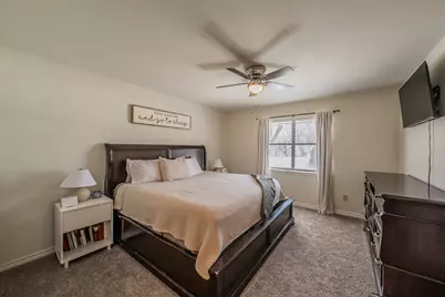 302 W Hale Avenue, Decatur, TX 76234 - Photo 21