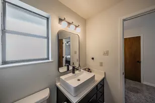 302 W Hale Ave, Decatur, TX 76234 - Photo 19