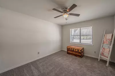 302 W Hale Avenue, Decatur, TX 76234 - Photo 25