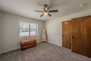 302 W Hale Ave, Decatur, TX 76234 - Photo 25